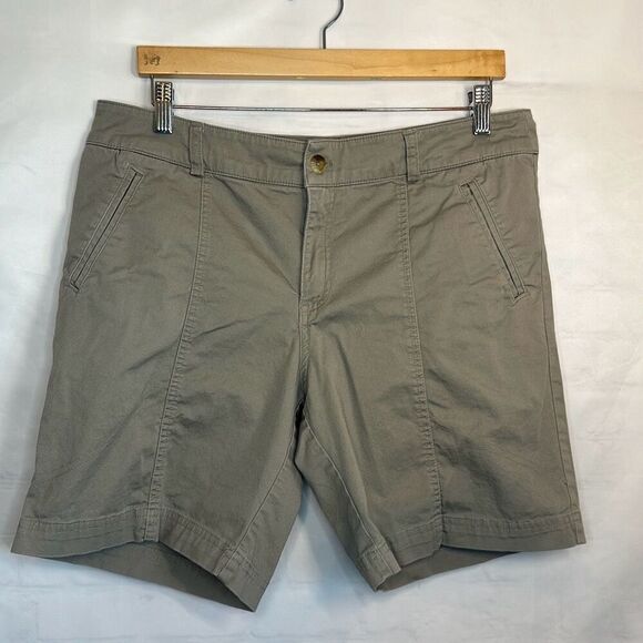 Woolrich Maple Grove Bermuda Shorts Khaki Womens 12 Outdoor Camping - Picture 1 of 7